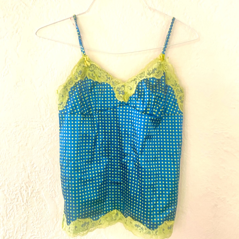 Vintage Y2K 52 weekends top!!